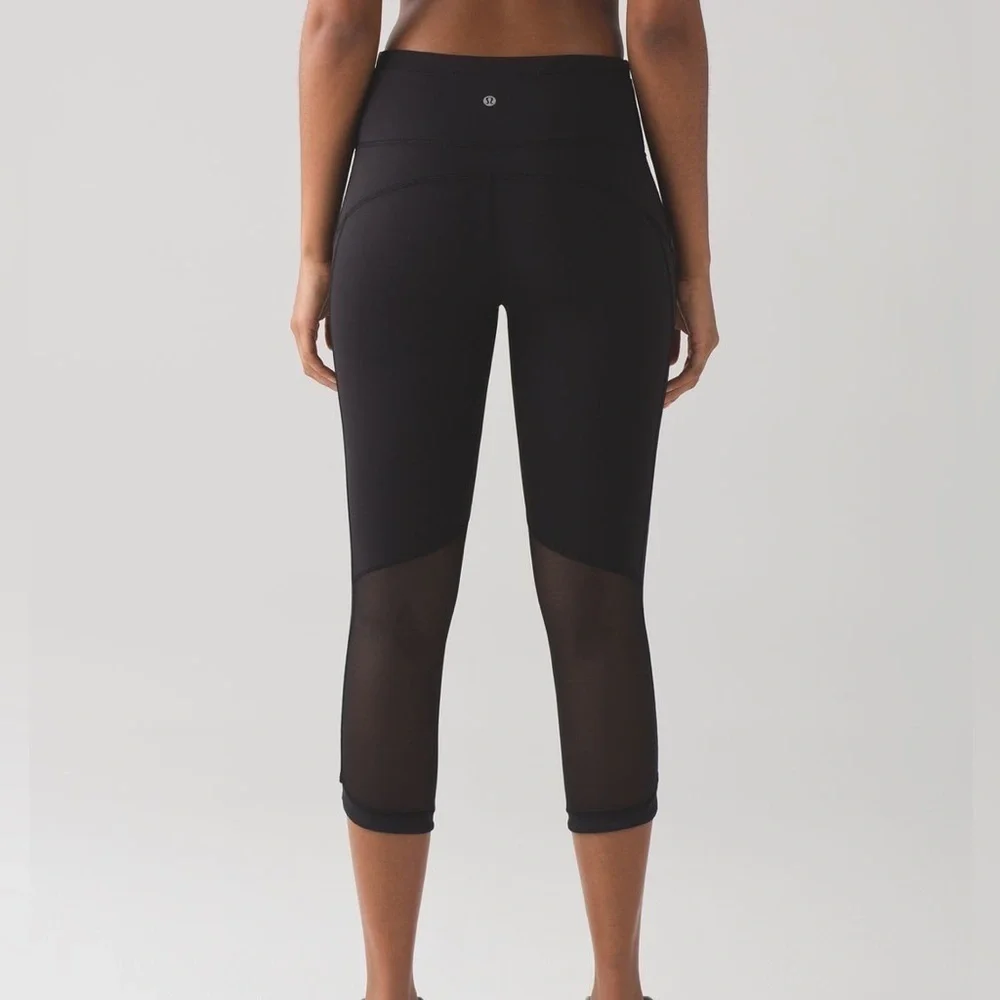 Lululemon Hit It 21' Crop